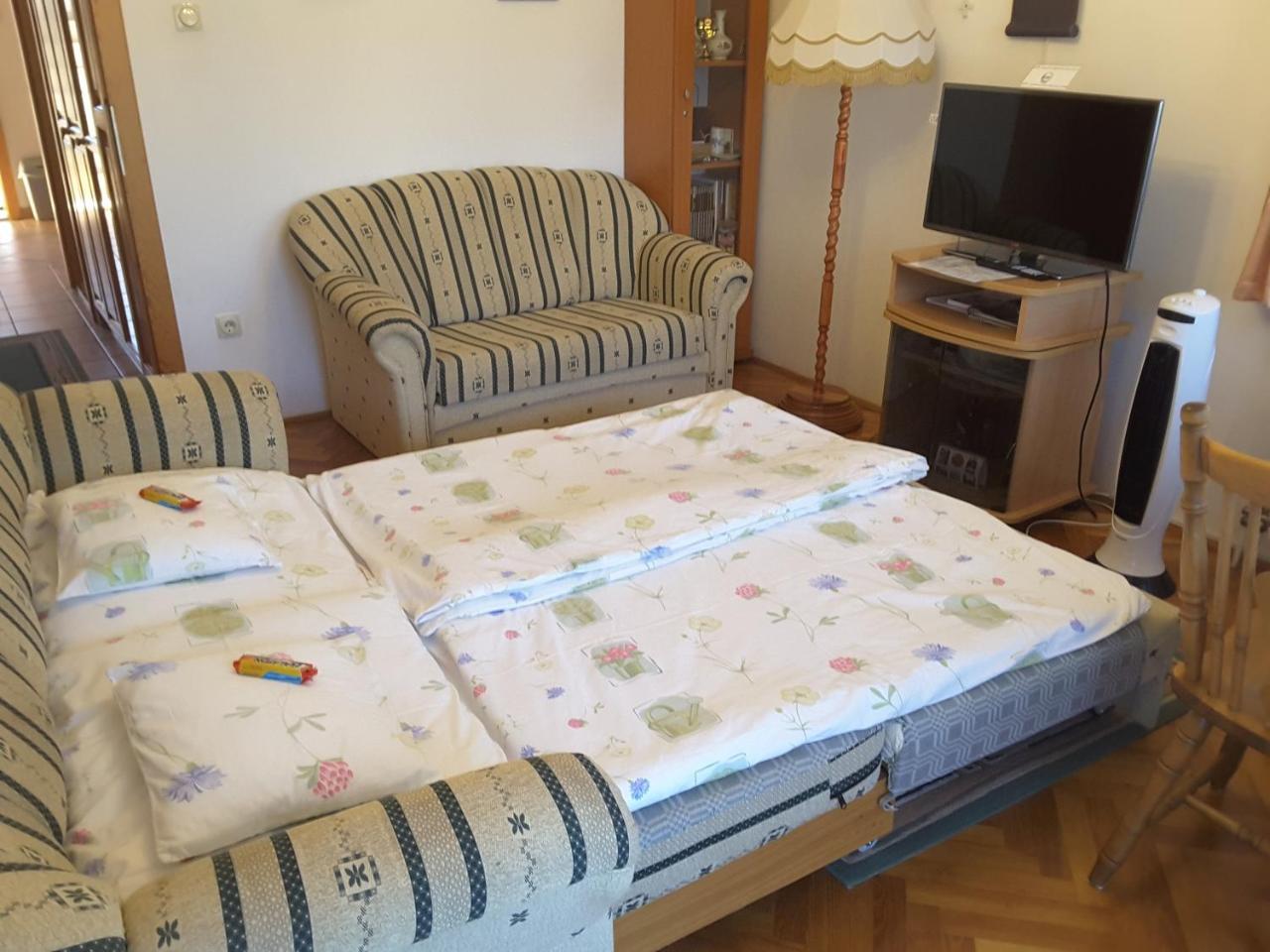 Dessewffy Guesthouse Zamárdi Eksteriør billede